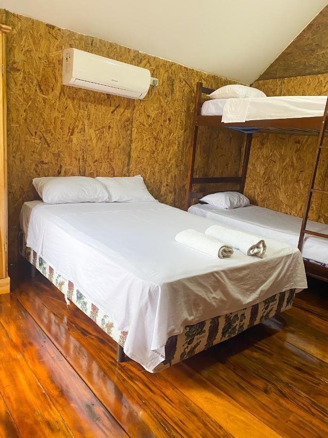 Hostal Tortuga Dorada Puerto Lopez Ngoại thất bức ảnh